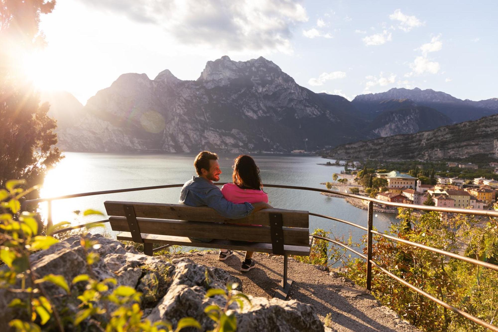 Garda Suite Hotel - Tonelli Hotels Riva del Garda Buitenkant foto