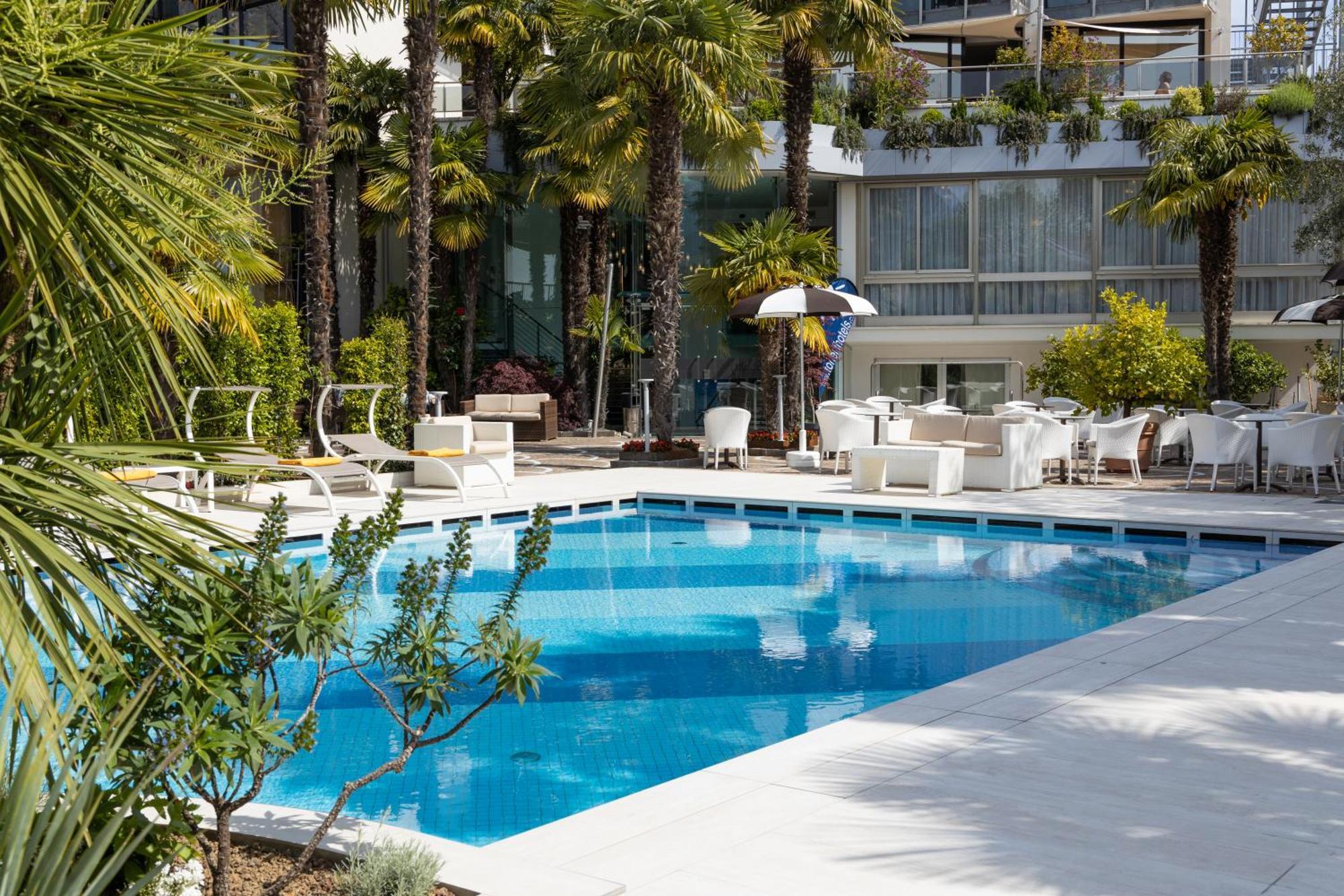 Garda Suite Hotel - Tonelli Hotels Riva del Garda Buitenkant foto