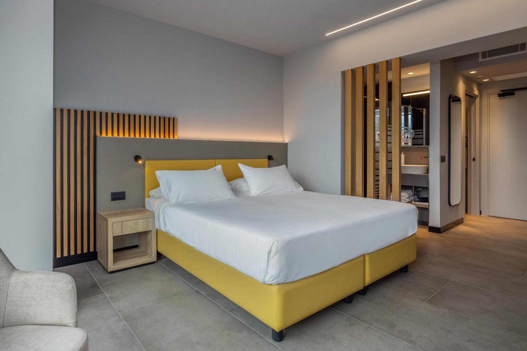 Garda Suite Hotel - Tonelli Hotels Riva del Garda Buitenkant foto