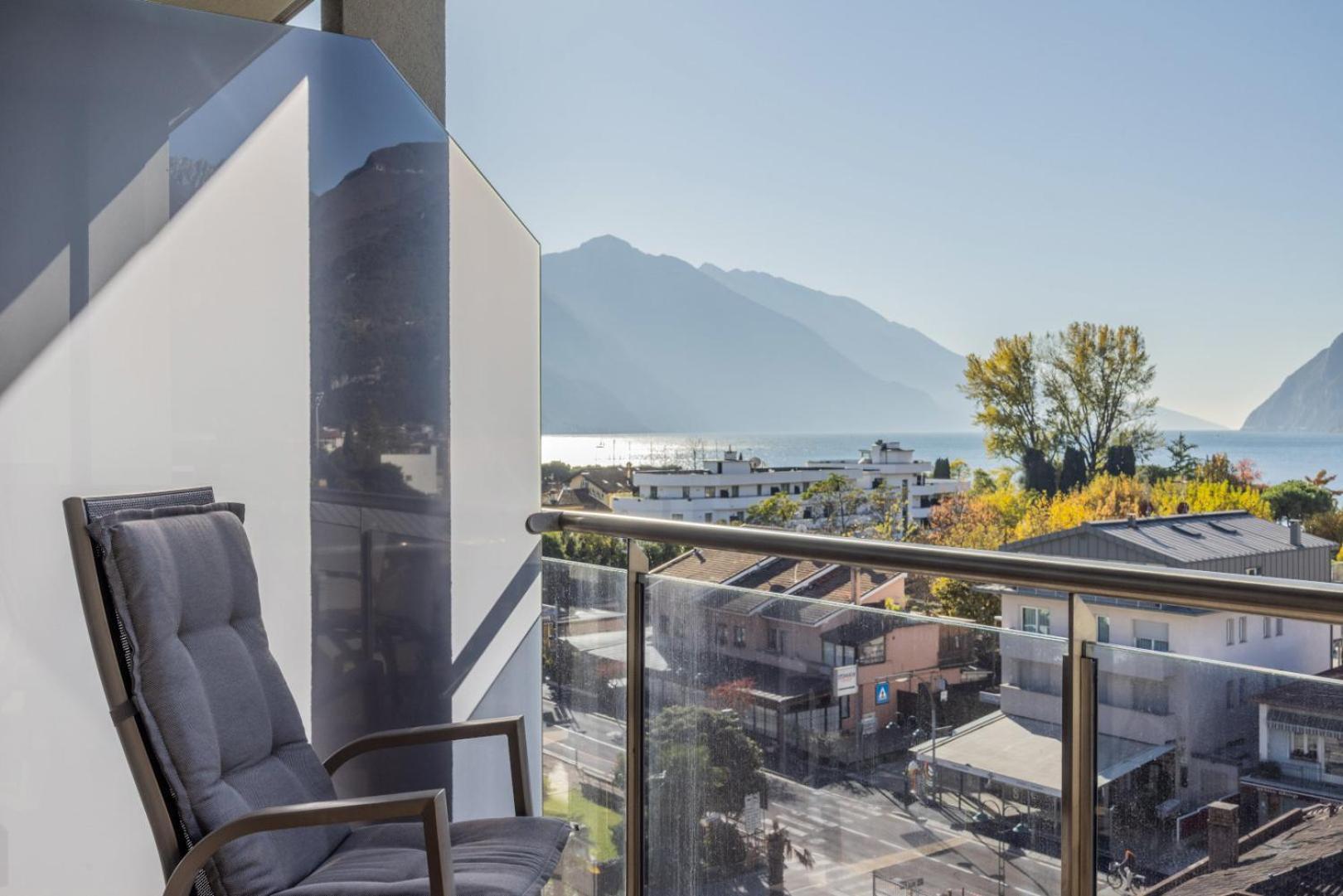 Garda Suite Hotel - Tonelli Hotels Riva del Garda Buitenkant foto